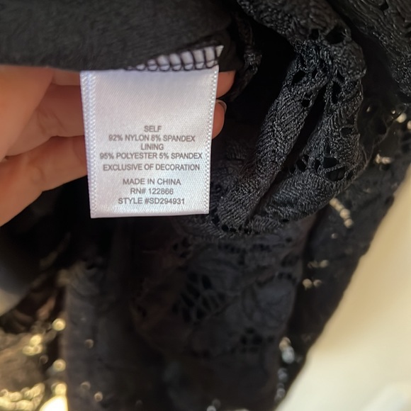 Zunie black lace dress. Never worn. Tag still on. Size 16. - Picture 8 of 8